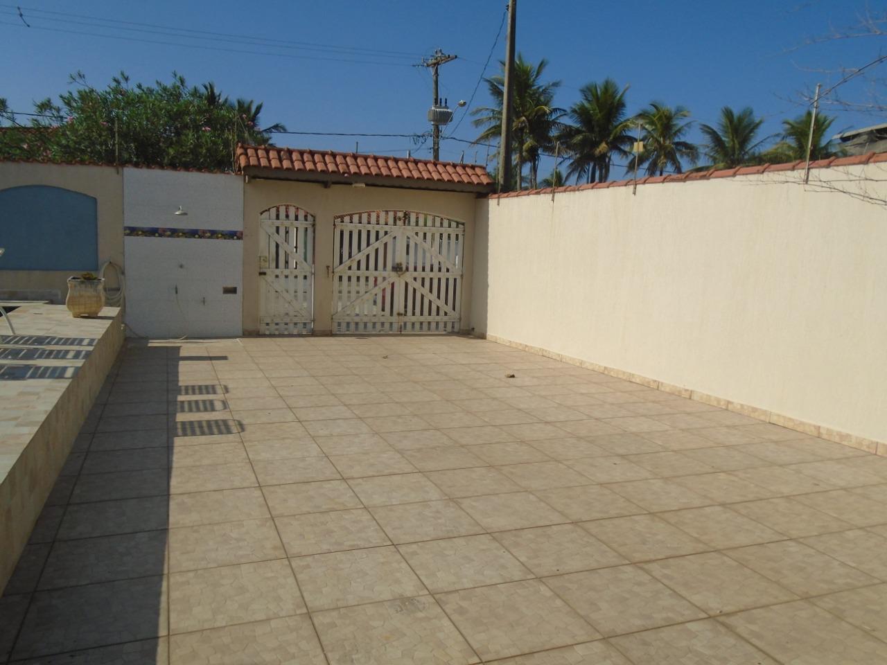 Casa à venda com 5 quartos, 200m² - Foto 22