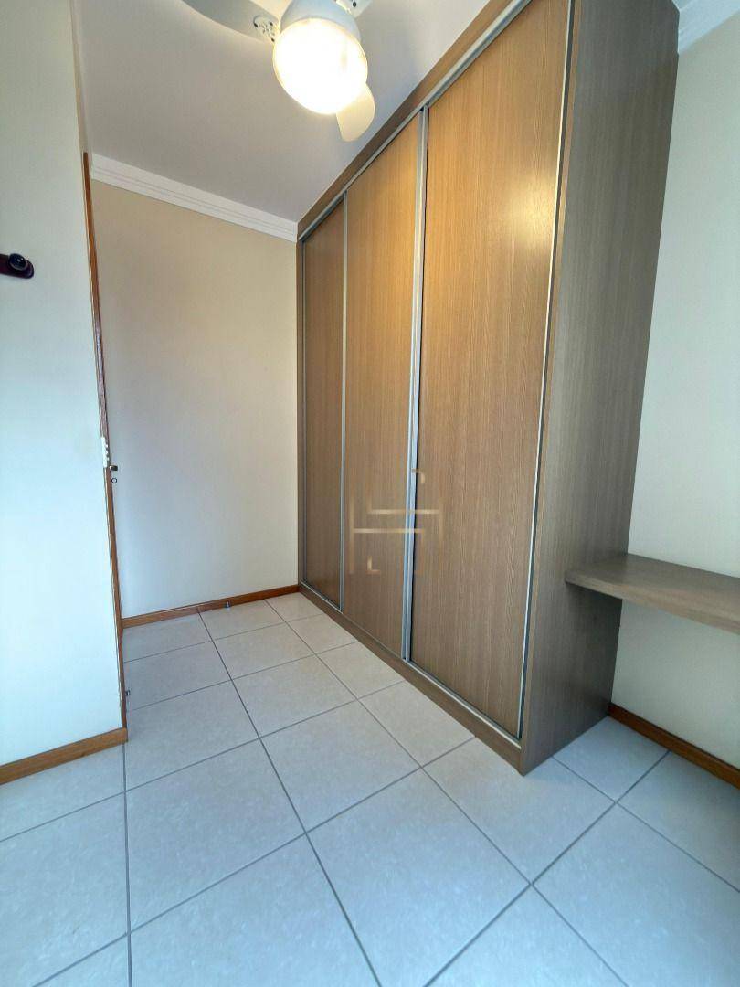 Apartamento, 3 quartos, 76 m² - Foto 4