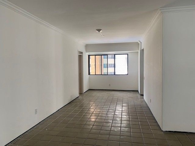 Apartamento à venda com 3 quartos, 180m² - Foto 9