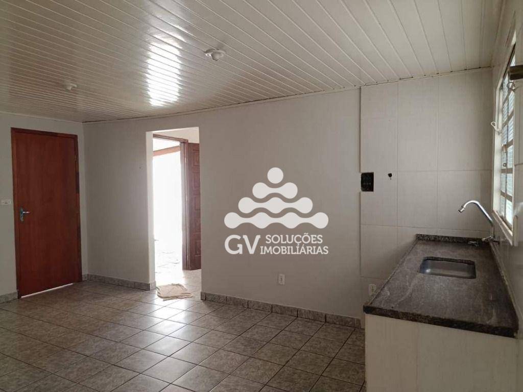 Casa à venda com 2 quartos, 180m² - Foto 15