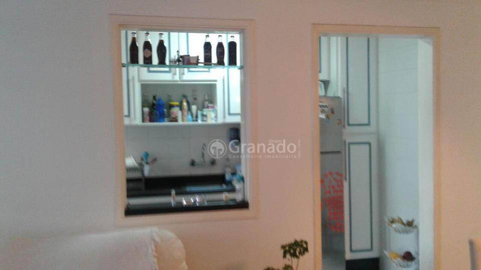 Apartamento à venda com 2 quartos, 73m² - Foto 7