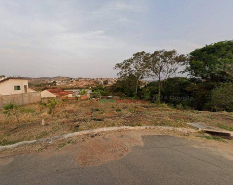 Terreno, 200 m² - Foto 1