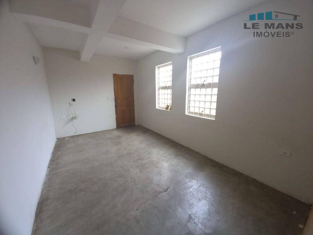 Casa à venda com 3 quartos, 170m² - Foto 10