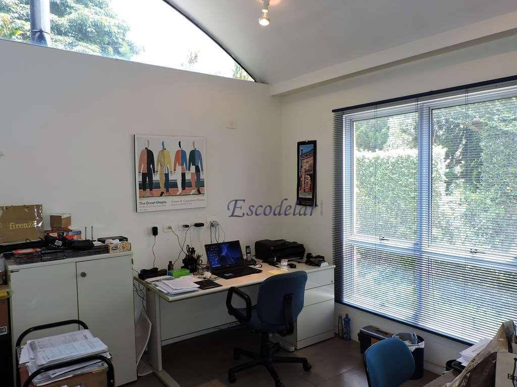 Casa de Condomínio à venda com 3 quartos, 275m² - Foto 1