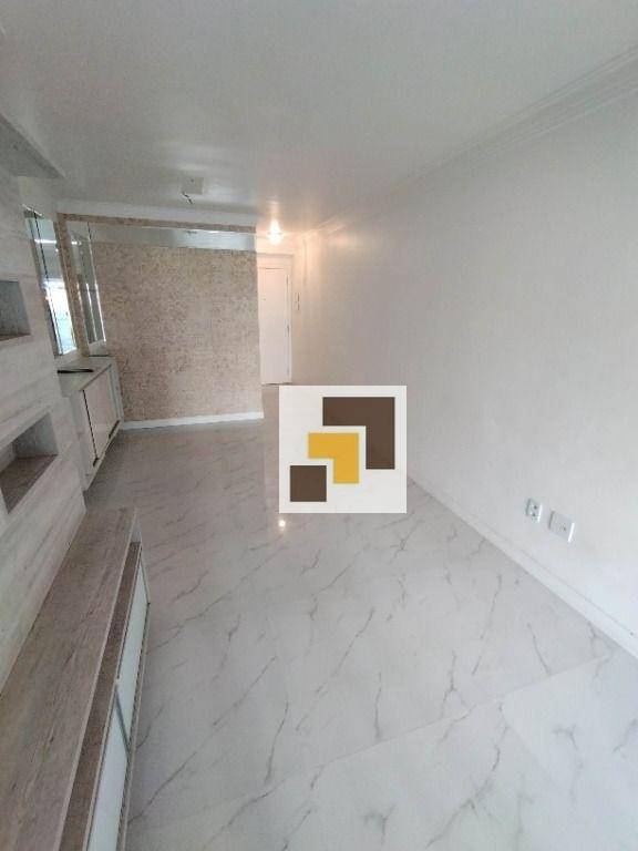 Apartamento à venda com 3 quartos, 77m² - Foto 3