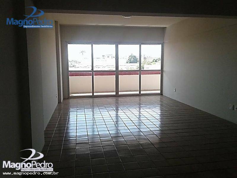 Apartamento para alugar com 2 quartos, 158m² - Foto 3