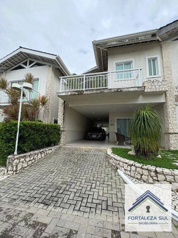 Casa de Condomínio à venda com 5 quartos, 307m² - Foto 1