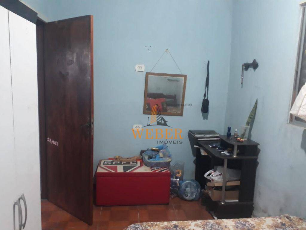 Casa à venda com 4 quartos, 100m² - Foto 15