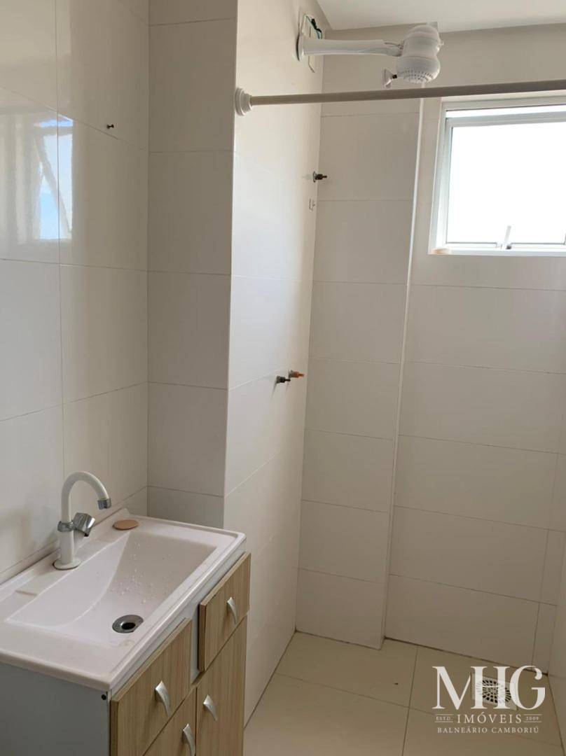 Apartamento à venda com 3 quartos, 95m² - Foto 4