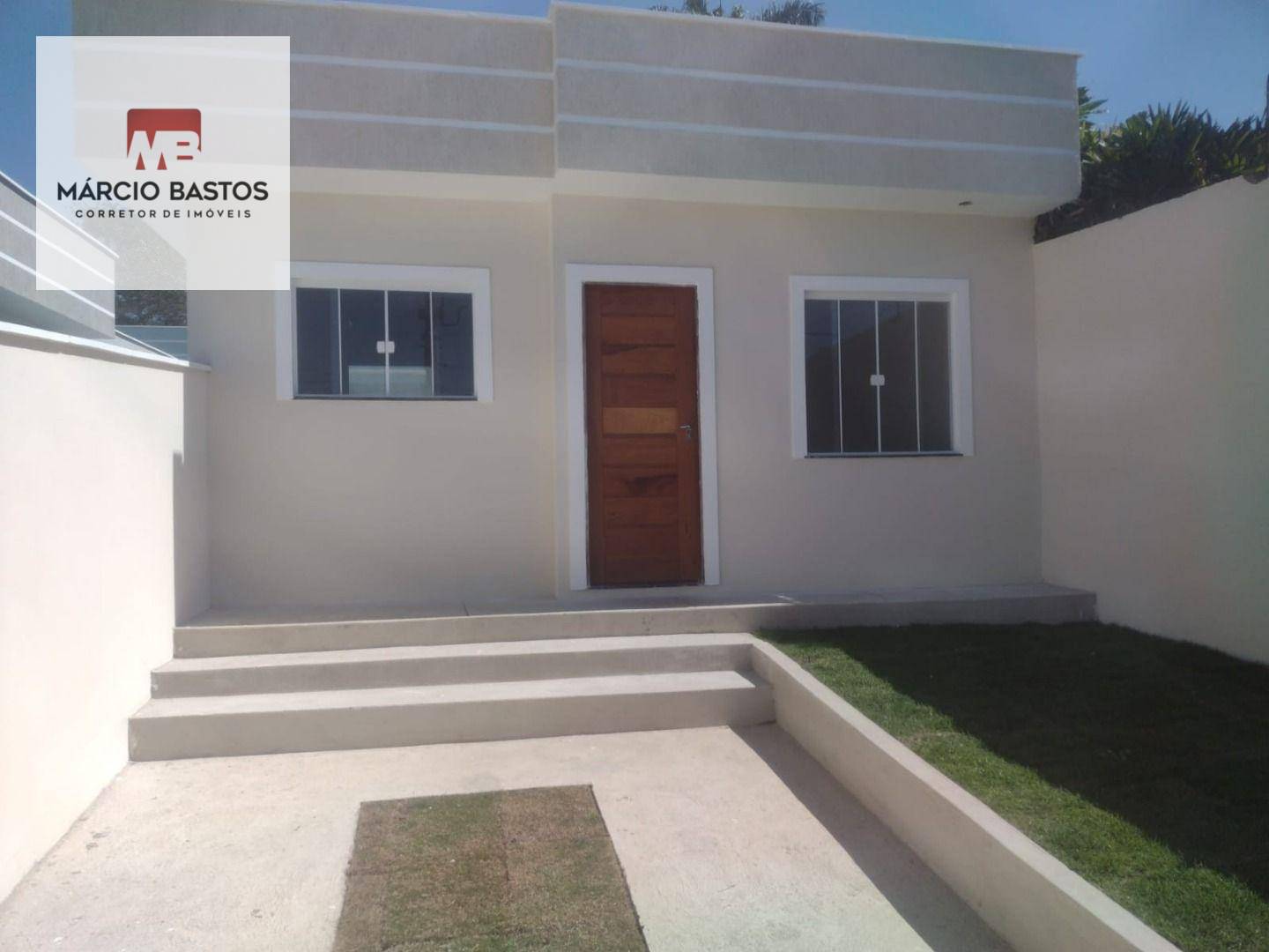 Casa à venda com 2 quartos, 73m² - Foto 1