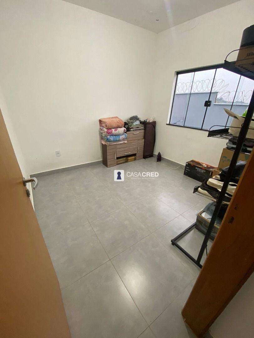 Casa à venda com 2 quartos, 90m² - Foto 13