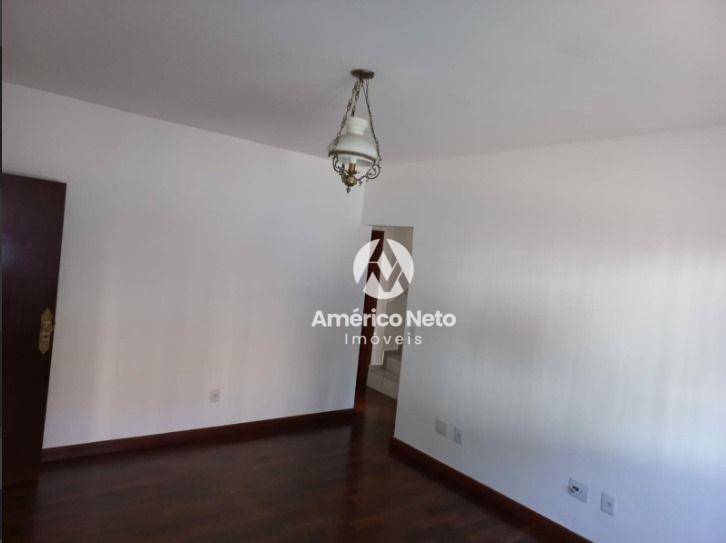 Sobrado à venda com 3 quartos, 250m² - Foto 22