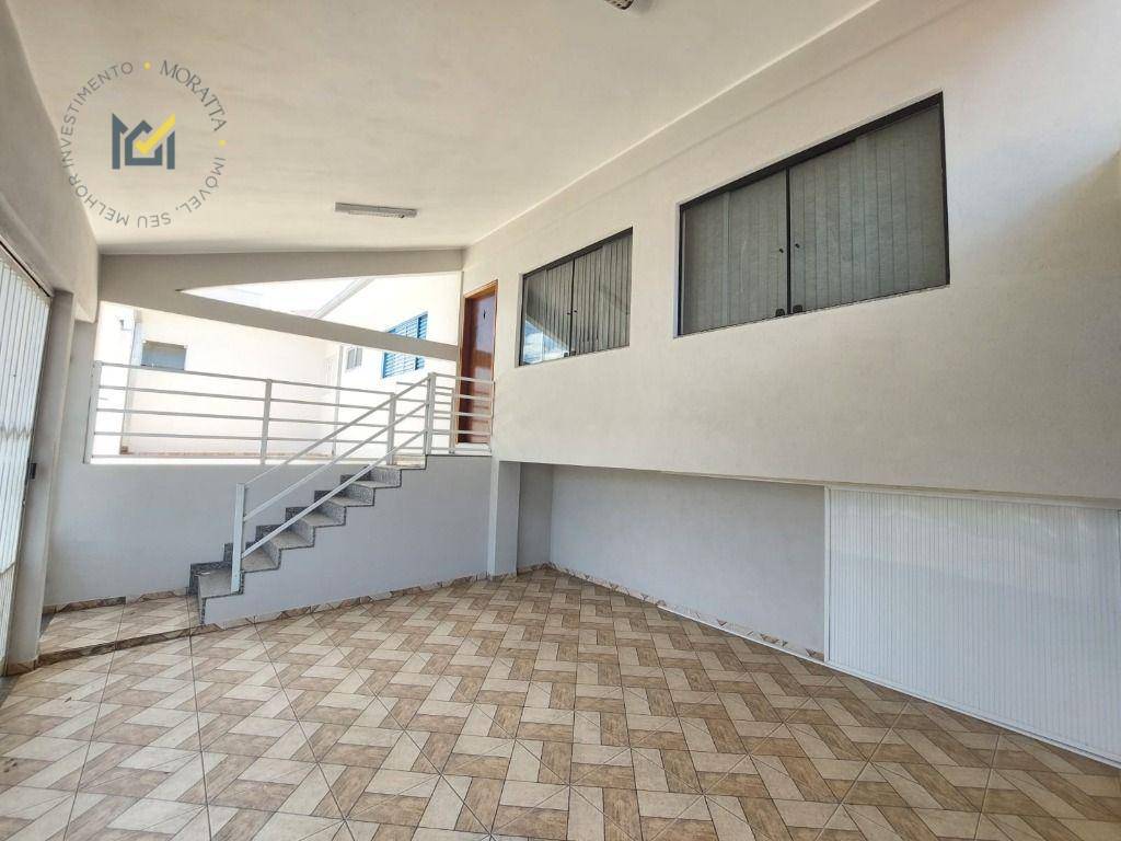 Casa à venda com 3 quartos, 100m² - Foto 4