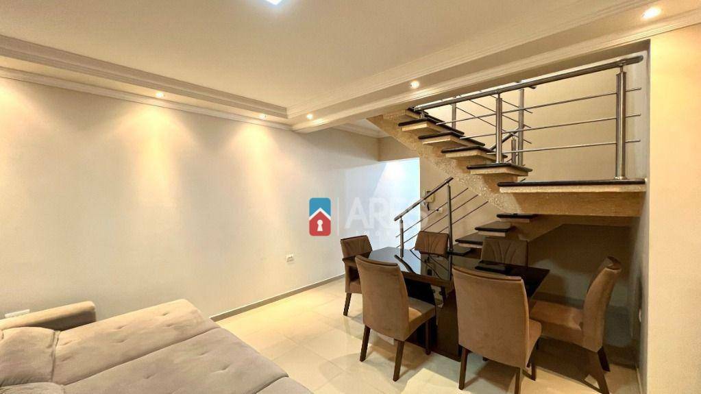 Casa à venda com 2 quartos, 153m² - Foto 2