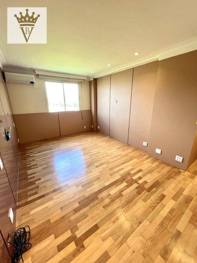 Apartamento para alugar com 3 quartos, 222m² - Foto 41