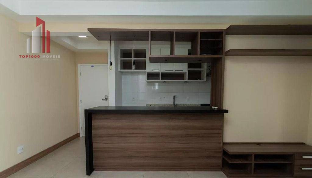 Apartamento à venda com 2 quartos, 70m² - Foto 5