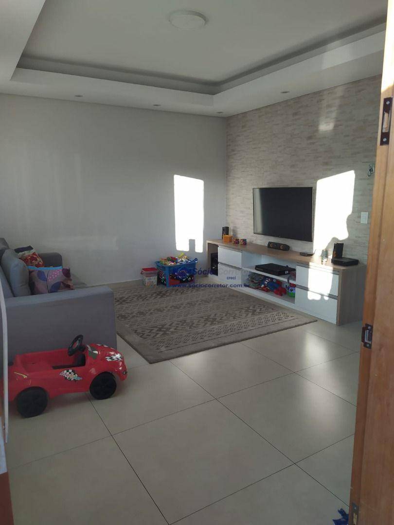 Casa à venda com 3 quartos, 150m² - Foto 4