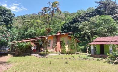 Sítio à venda com 3 quartos, 100000m² - Foto 2