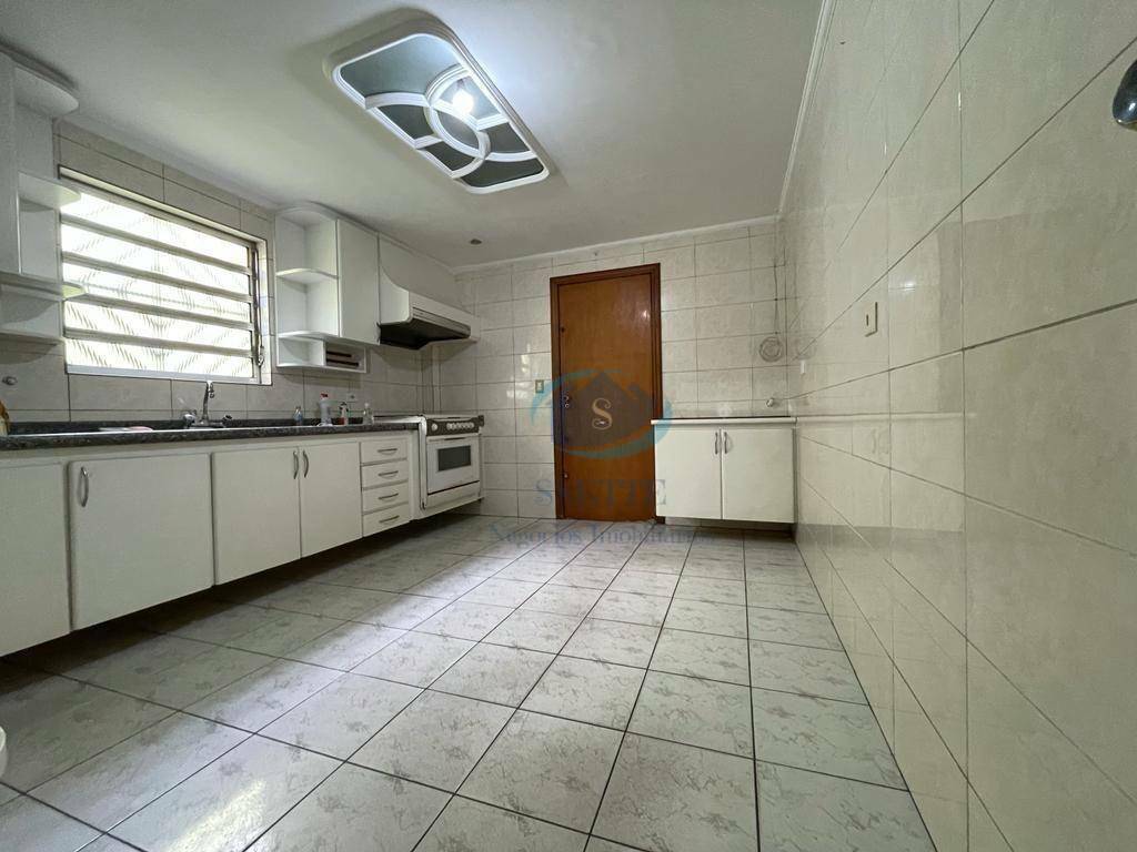 Sobrado à venda com 3 quartos, 150m² - Foto 14