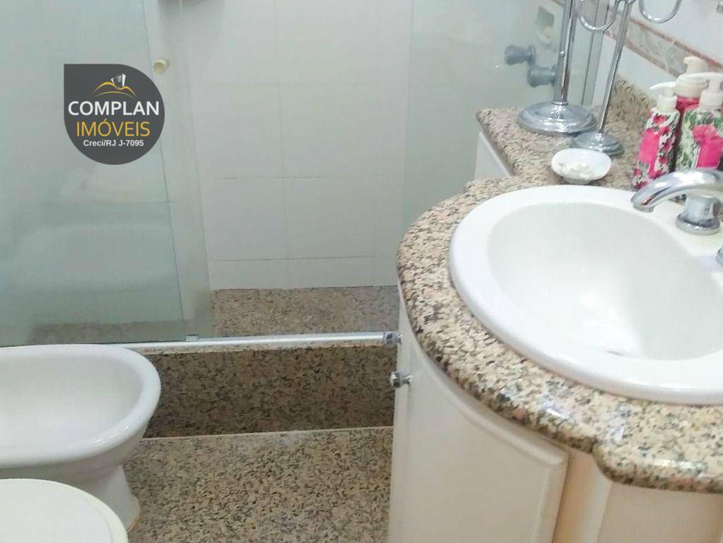 Apartamento à venda com 3 quartos, 106m² - Foto 13