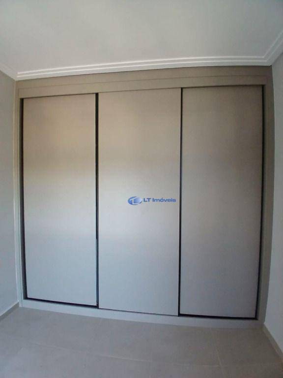Apartamento para alugar com 3 quartos, 78m² - Foto 6