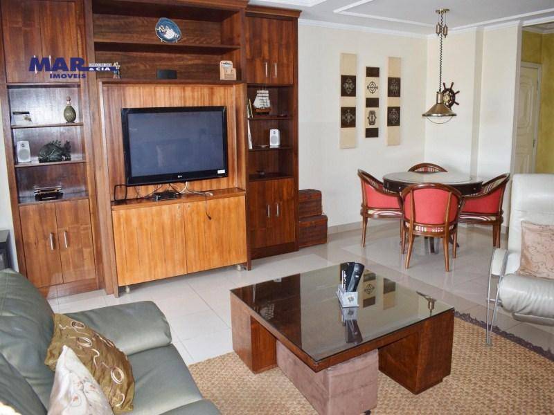 Apartamento à venda com 3 quartos, 210m² - Foto 4