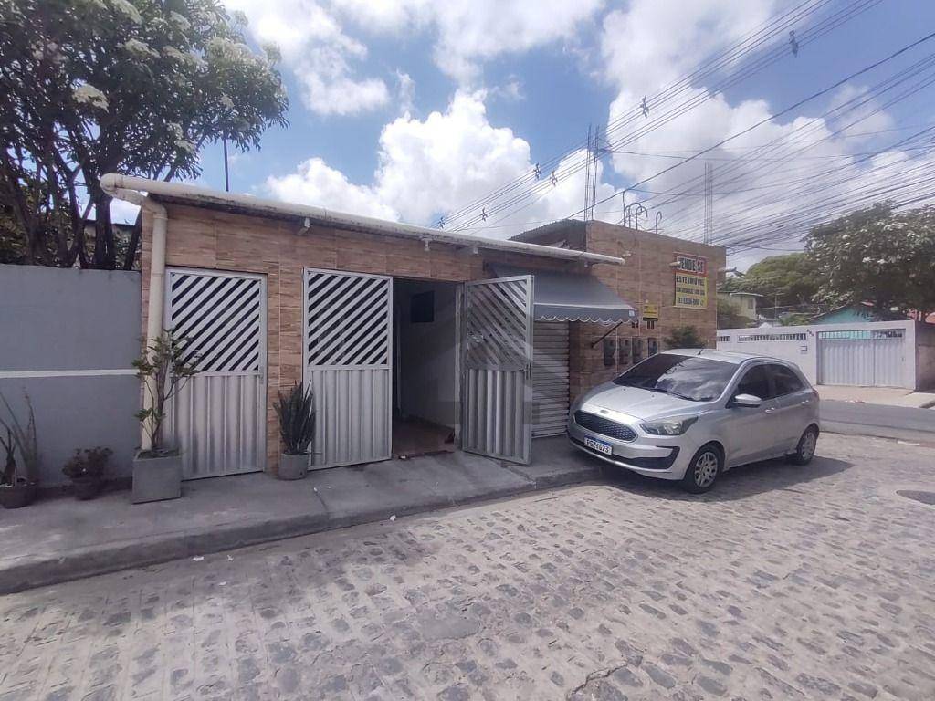 Casa, 4 quartos, 147 m² - Foto 1