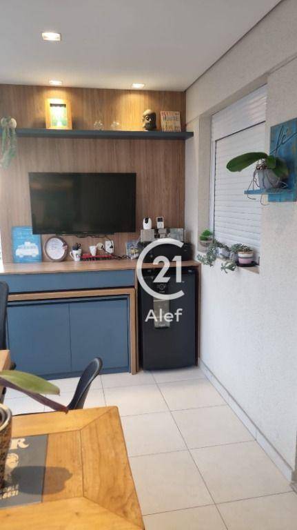 Apartamento à venda com 2 quartos, 88m² - Foto 6