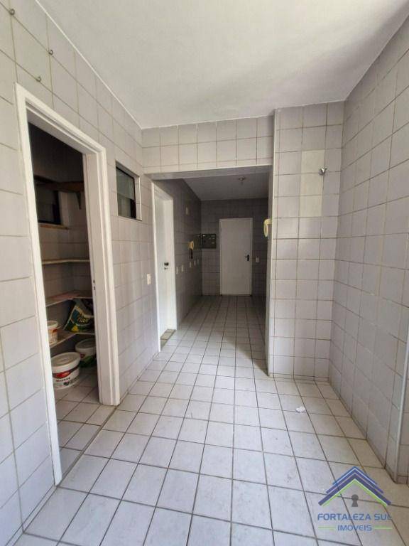 Apartamento à venda com 3 quartos, 113m² - Foto 22