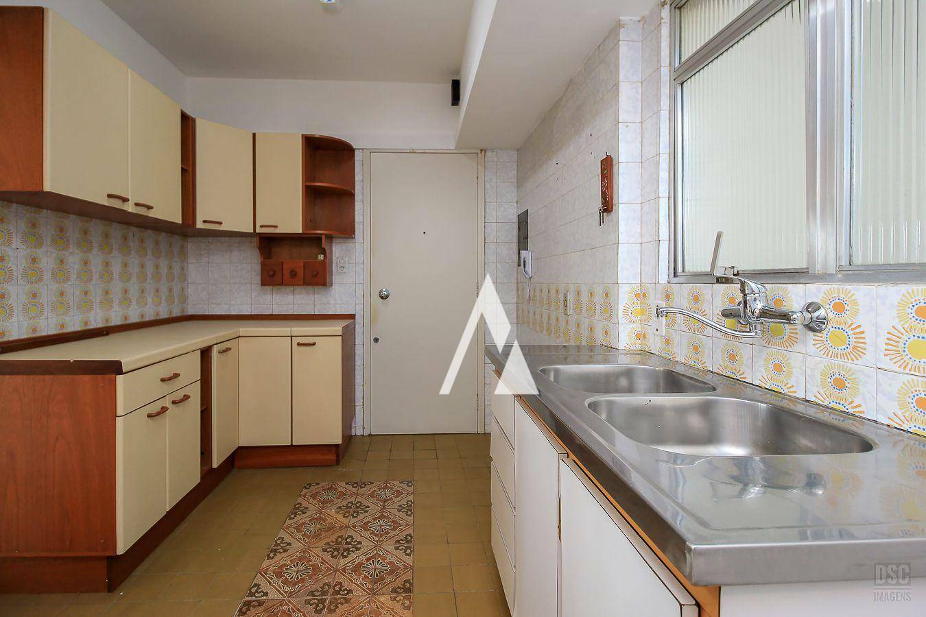 Apartamento à venda com 3 quartos, 98m² - Foto 26