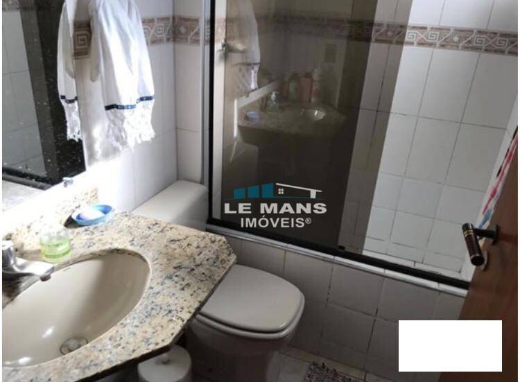 Apartamento à venda com 3 quartos, 82m² - Foto 12