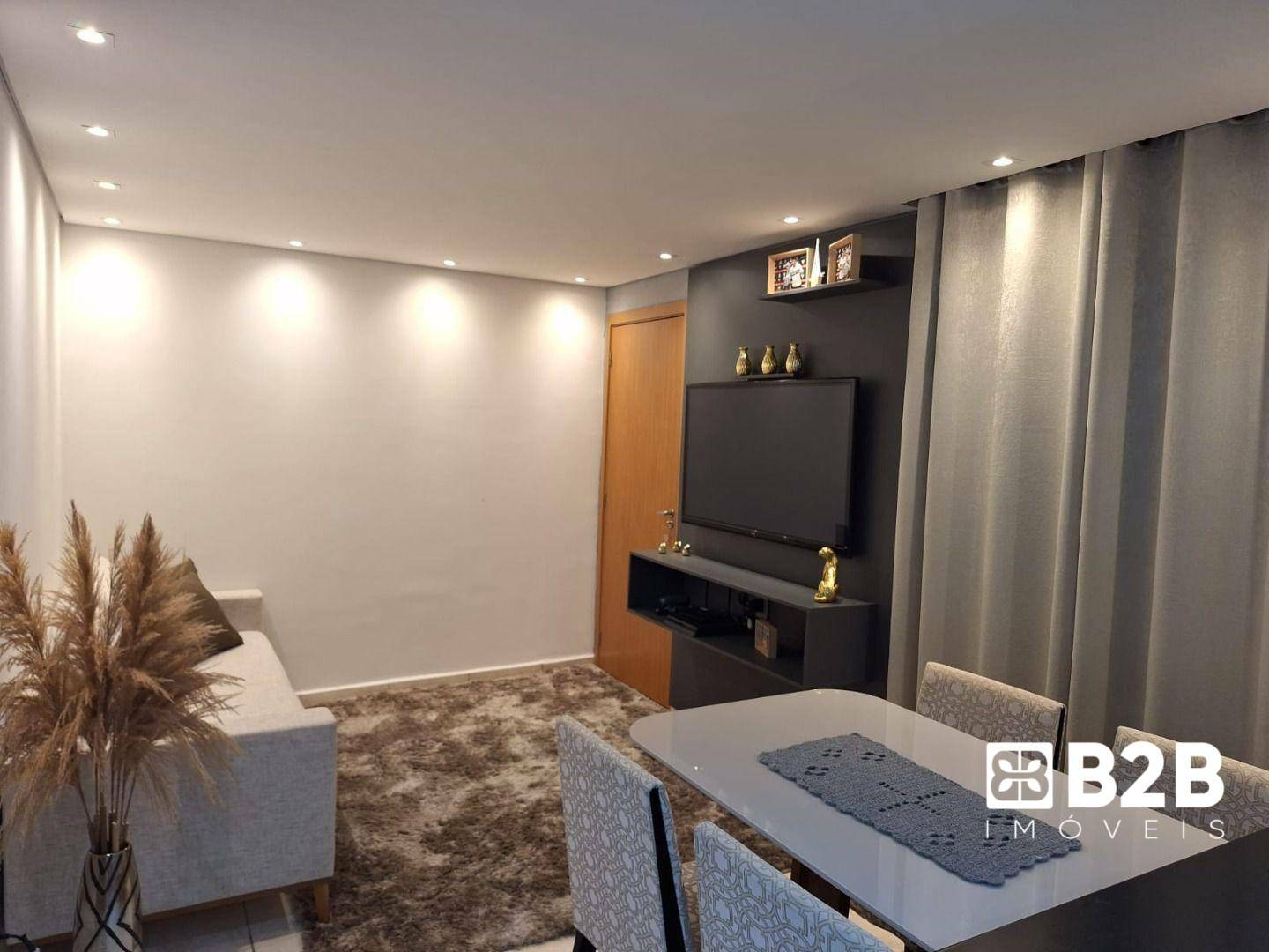 Apartamento à venda com 2 quartos, 45m² - Foto 4