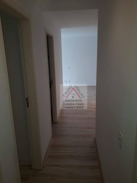 Apartamento à venda com 3 quartos, 107m² - Foto 11