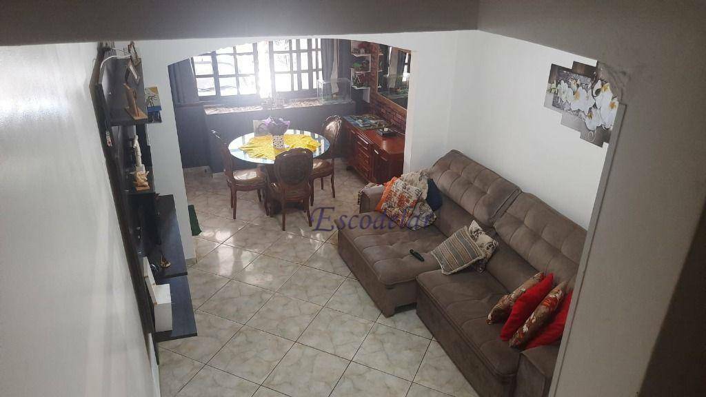 Sobrado à venda com 3 quartos, 200m² - Foto 1