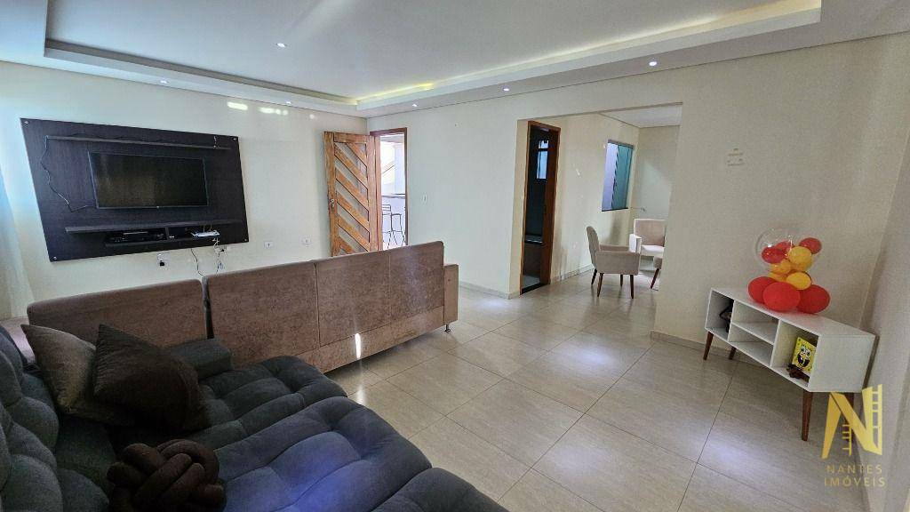 Casa à venda com 5 quartos, 271m² - Foto 22