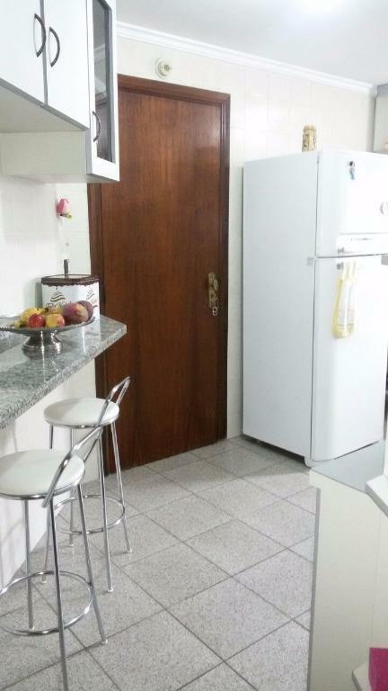 Apartamento à venda com 3 quartos, 110m² - Foto 7