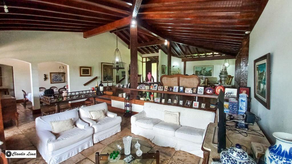 Casa à venda com 4 quartos, 650m² - Foto 18