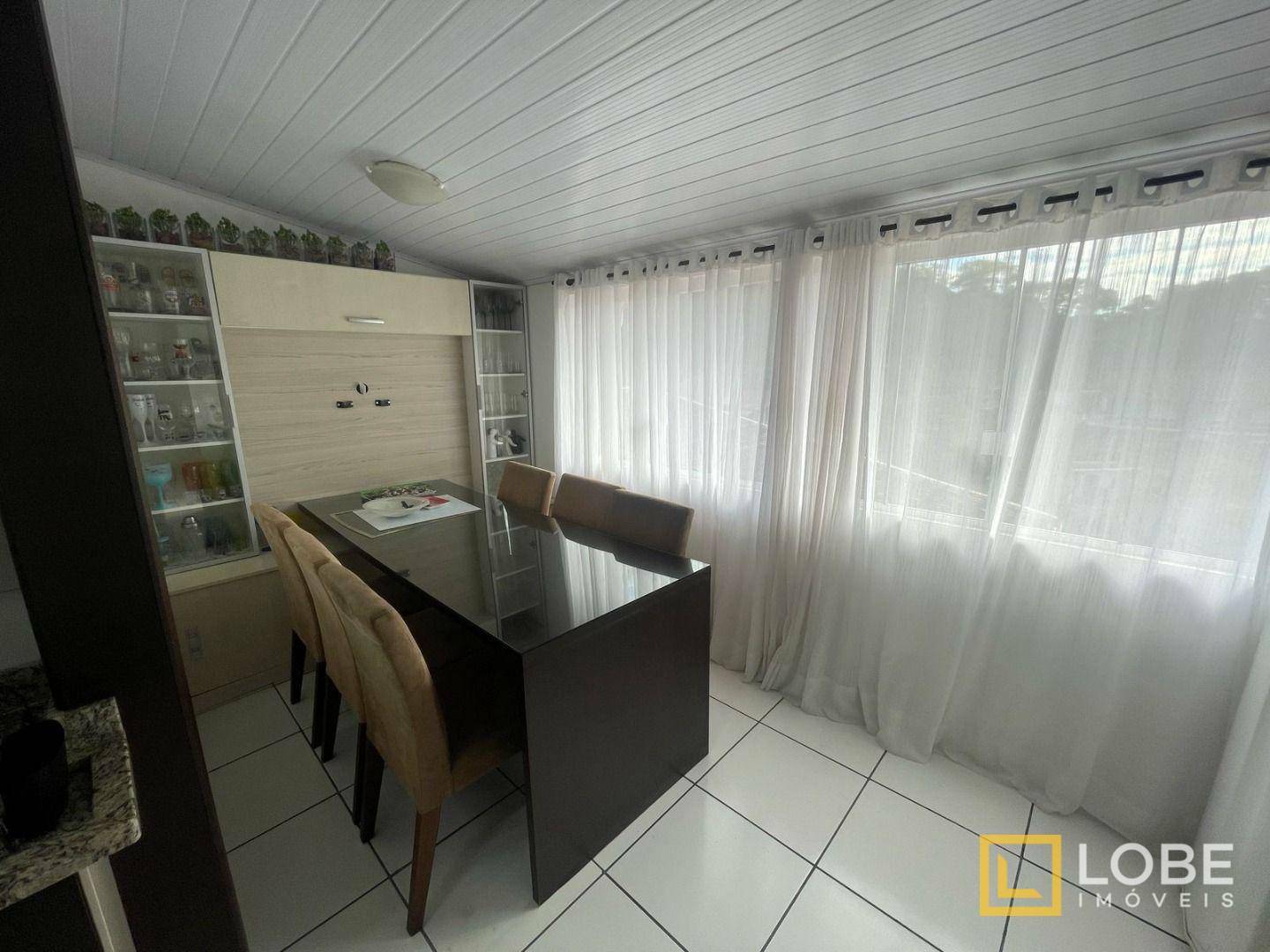 Casa à venda com 4 quartos, 267m² - Foto 7