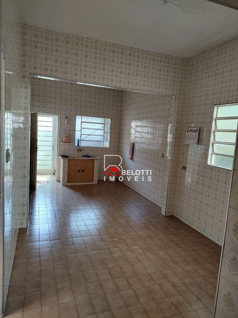 Casa à venda com 4 quartos, 262M2 - Foto 8