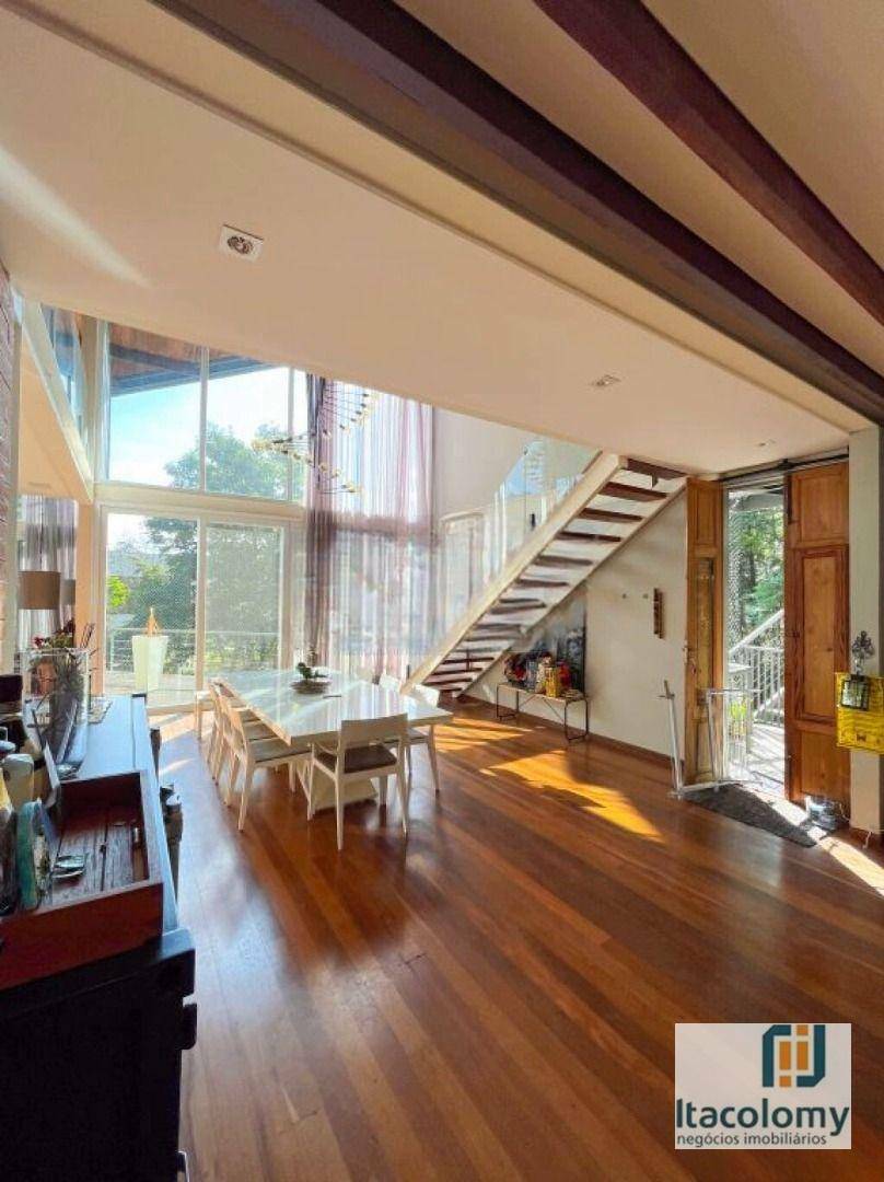 Casa de Condomínio à venda com 3 quartos, 530m² - Foto 5