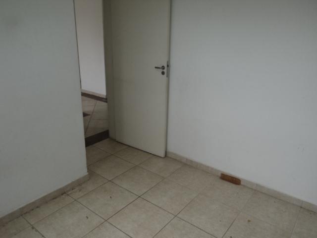 Apartamento à venda com 2 quartos, 55m² - Foto 14