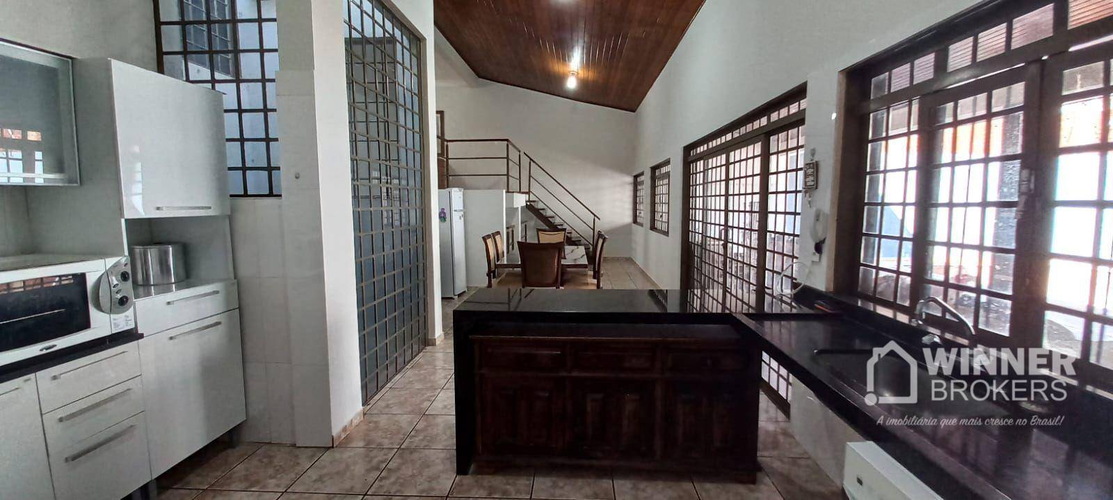 Sobrado à venda com 4 quartos, 312m² - Foto 23