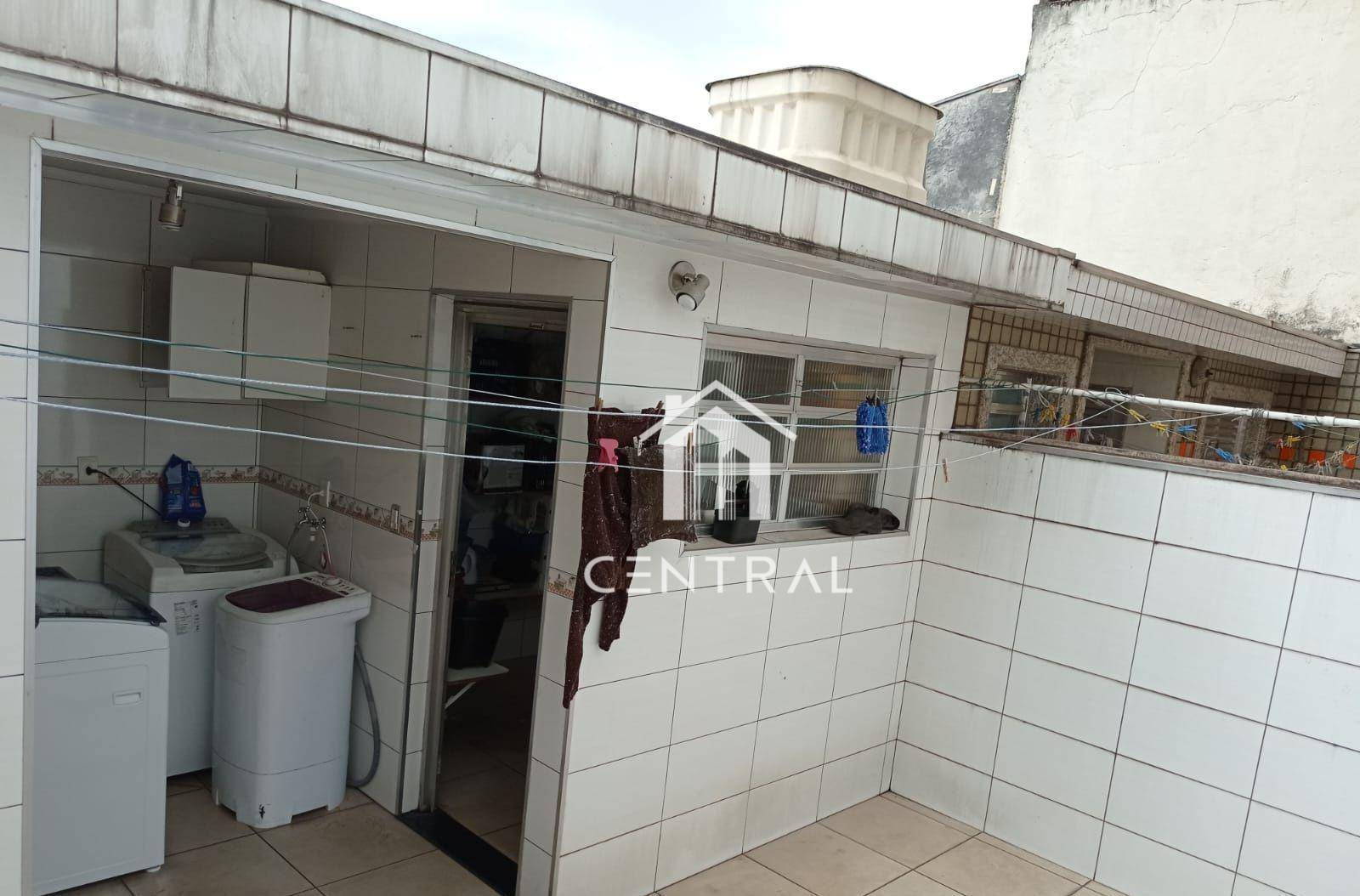 Sobrado à venda com 3 quartos, 248m² - Foto 10