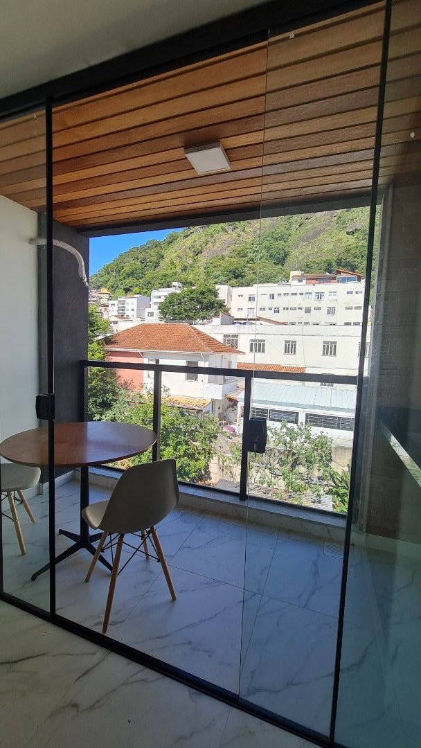 Apartamento à venda com 1 quarto, 32m² - Foto 9