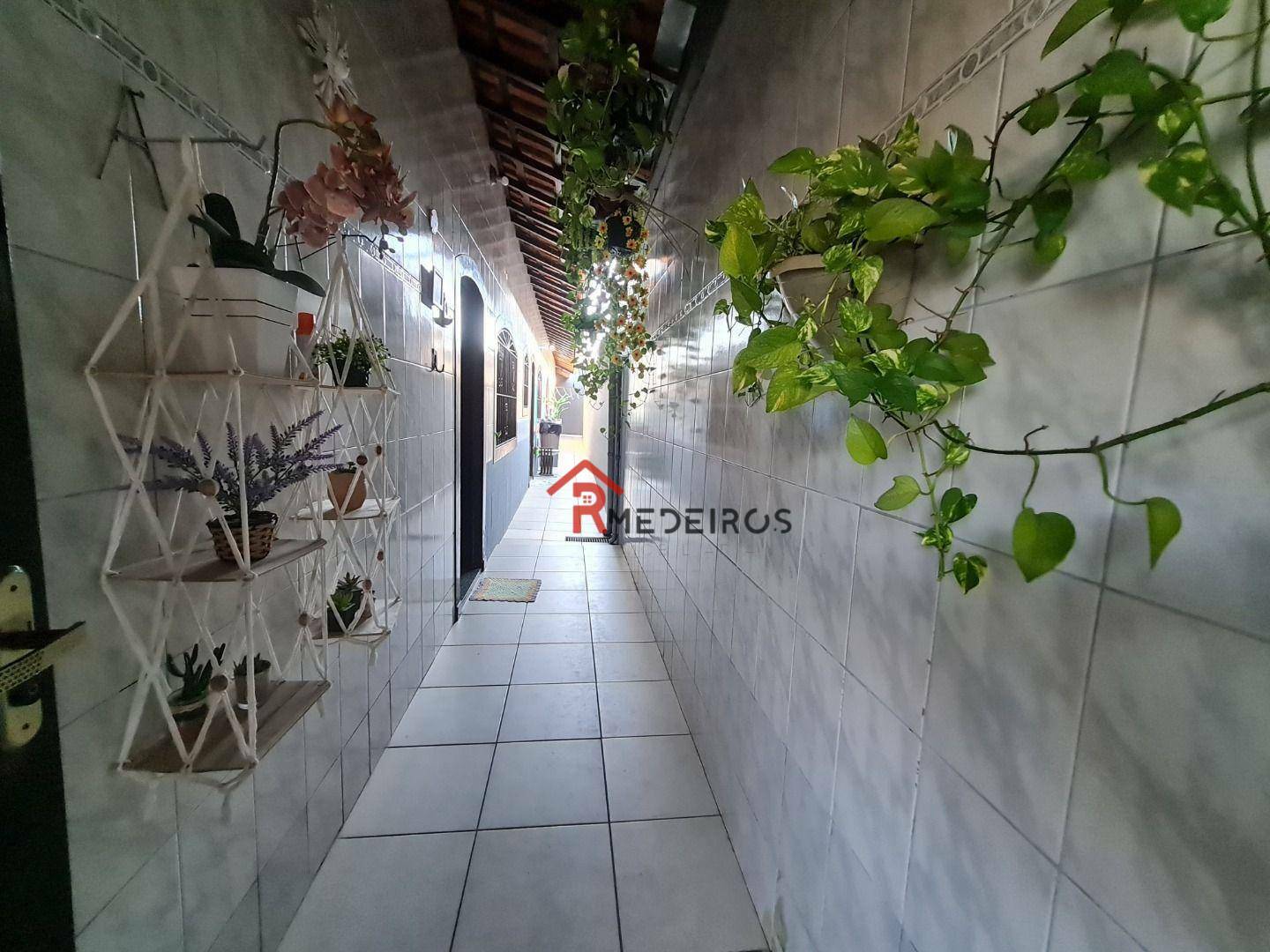 Casa à venda com 3 quartos, 118m² - Foto 3