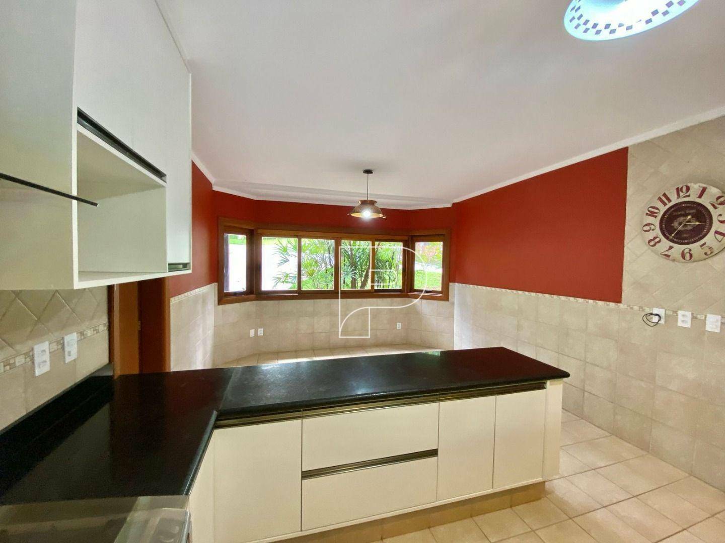 Casa de Condomínio para alugar com 4 quartos, 550m² - Foto 17