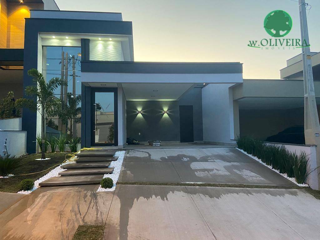 Casa de Condomínio à venda com 3 quartos, 162m² - Foto 1