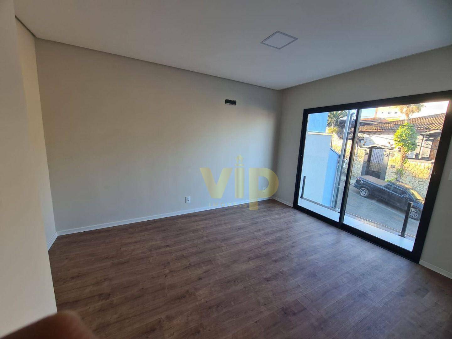 Casa à venda com 3 quartos, 134m² - Foto 16