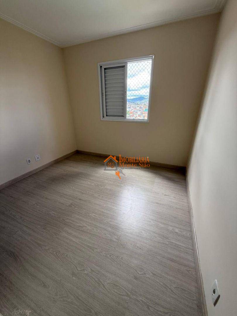 Apartamento para alugar com 3 quartos, 76m² - Foto 7