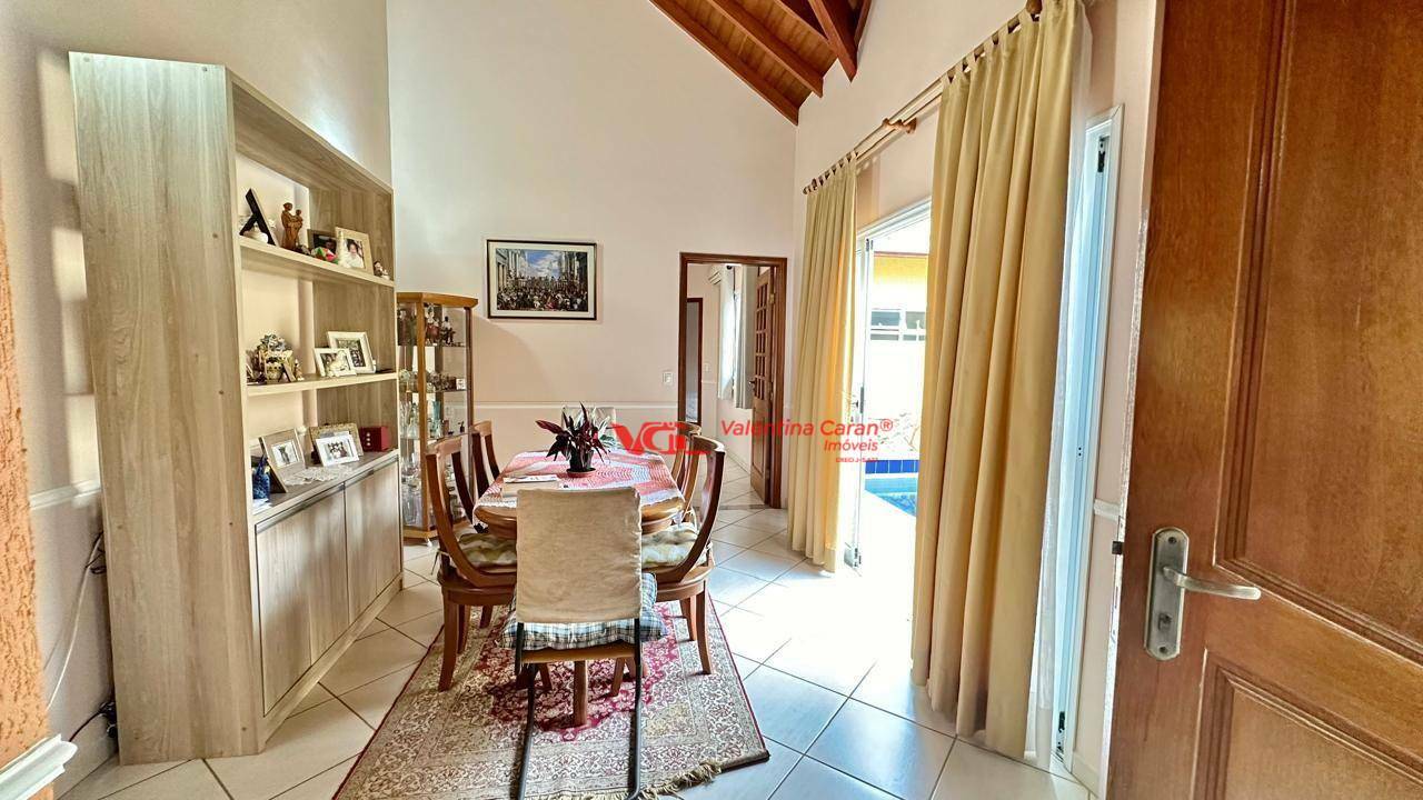 Casa à venda com 3 quartos, 173m² - Foto 6